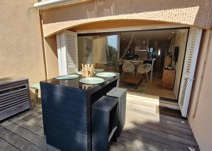 Climatise 2 Pieces Avec Vue : 4 Pers, Piscine, Parking - Fr-1-780-38