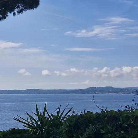 Climatise 2 Pieces Avec Vue : 4 Pers, Piscine, Parking - Fr-1-780-38